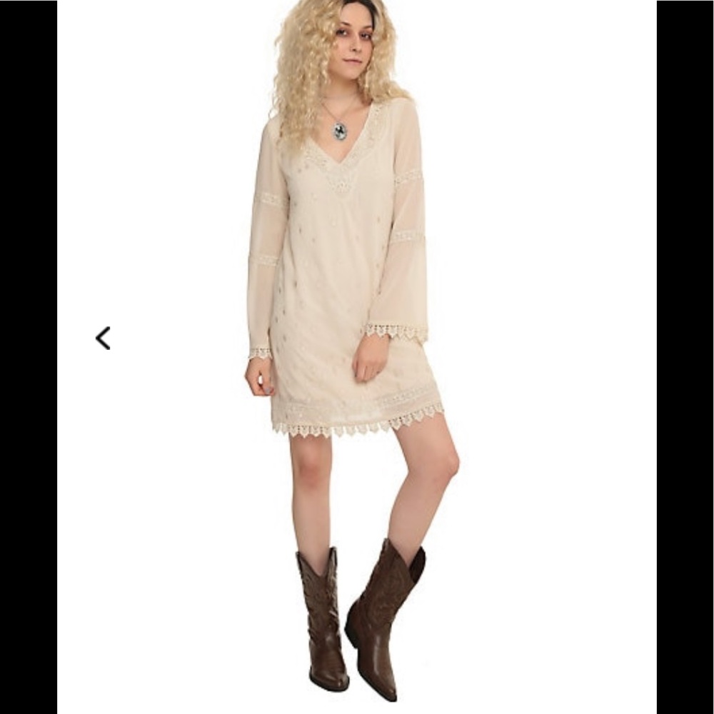 Helena Orphan Black Wedding Dress